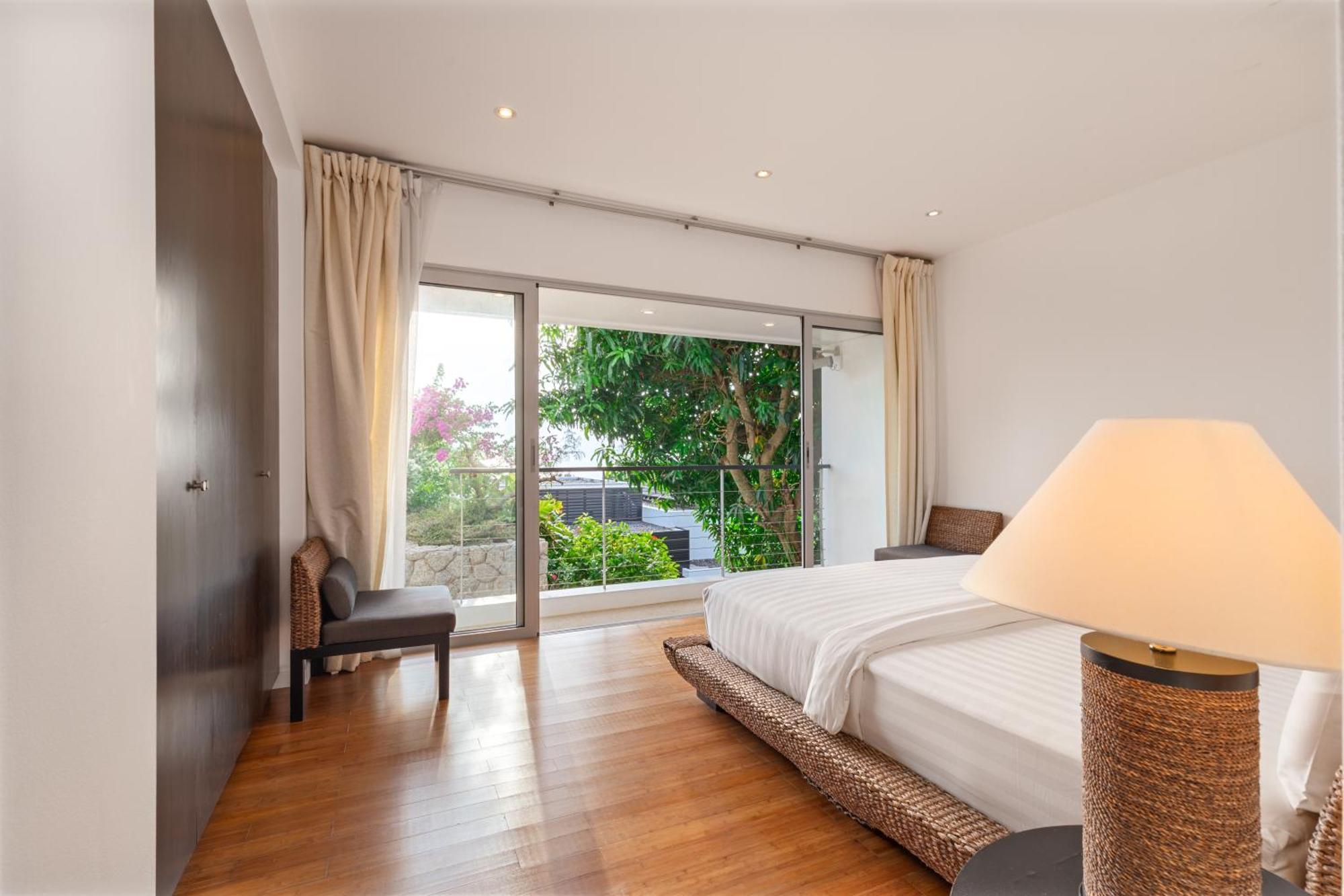 Surin Heights Villa Phòng bức ảnh