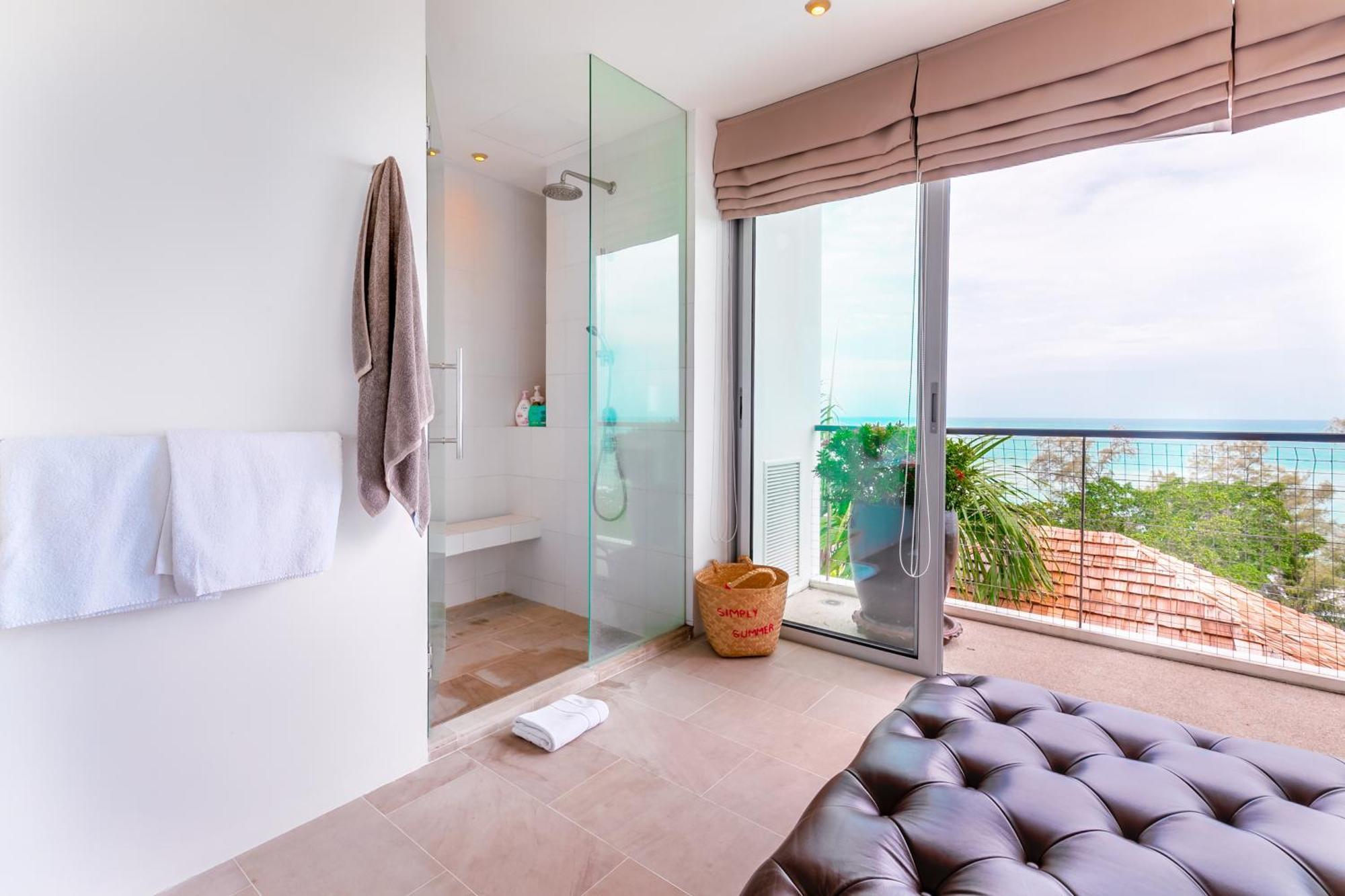 Surin Heights Villa Phòng bức ảnh